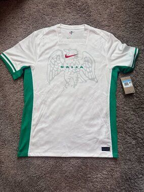 Nigeria 2024 Nike Men's Soccer Jersey Medium FQ8837-100 BNWT